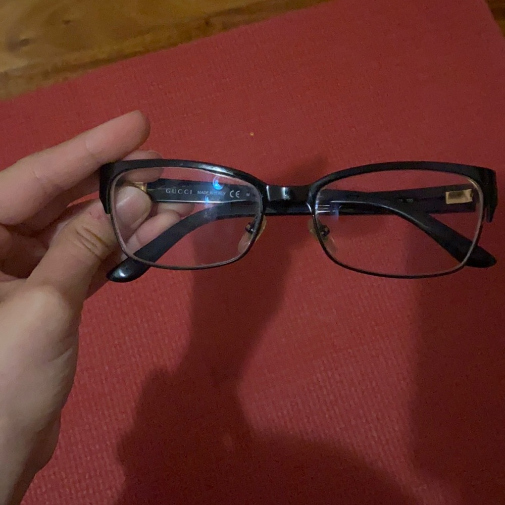 GUCCI glasses